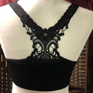 ⚡️NWT Black Comfy Bralette